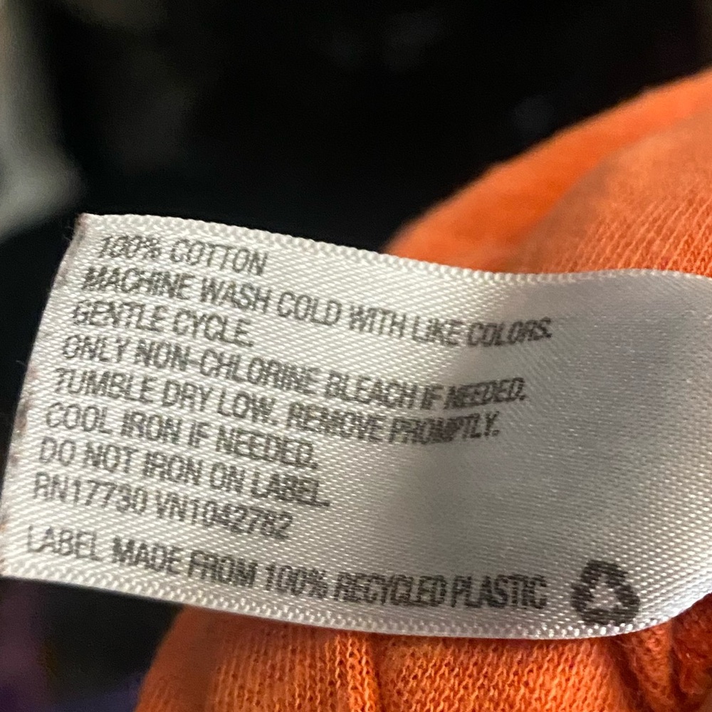 Women’s universal thread shirt size L - Picture 4 of 4